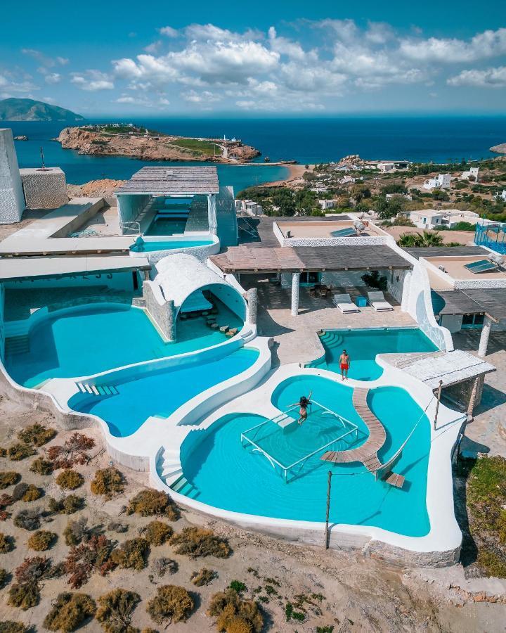 Agalia Luxury Suites Koumpara Exterior photo
