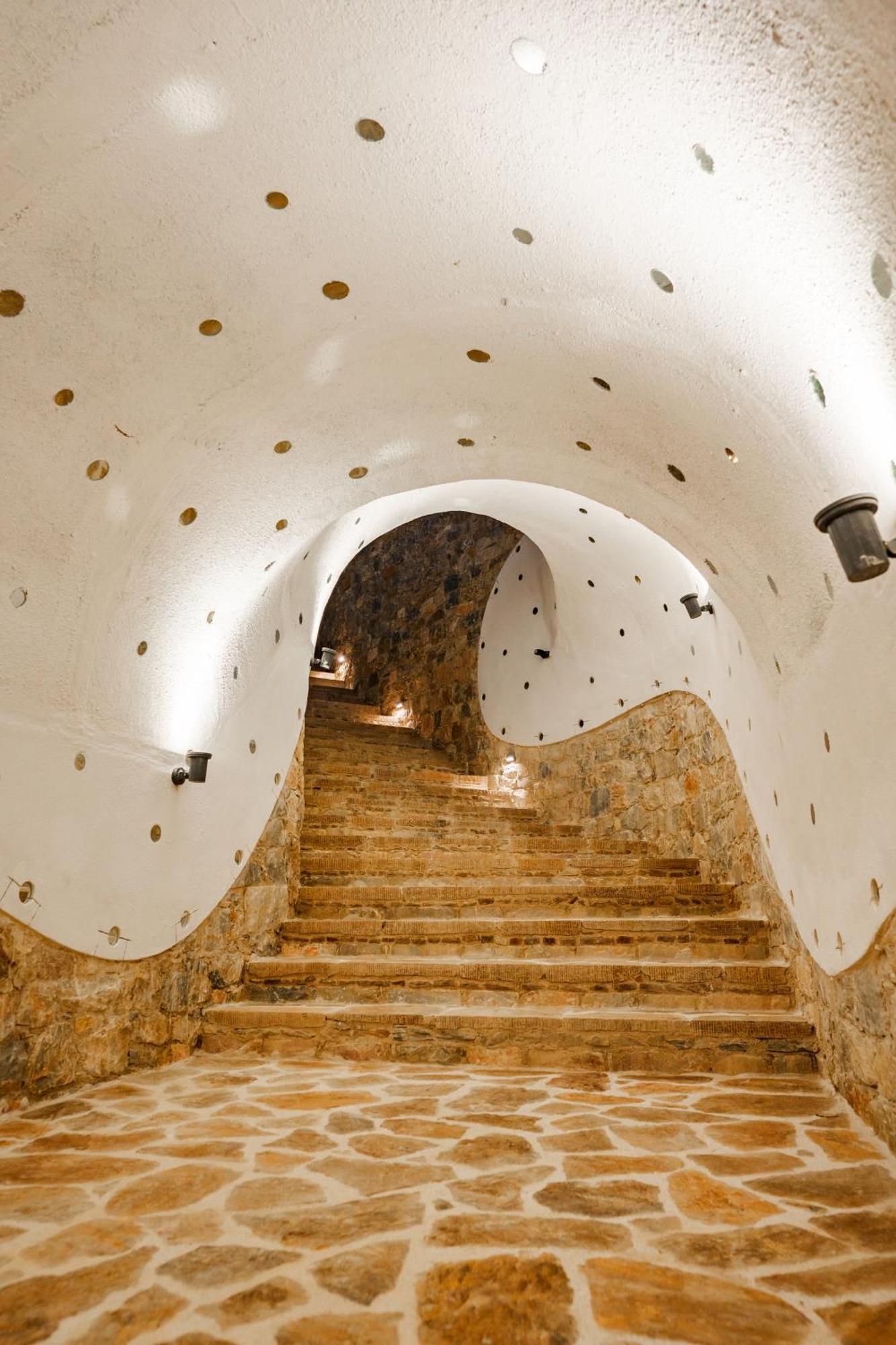 Agalia Luxury Suites Koumpara Exterior photo