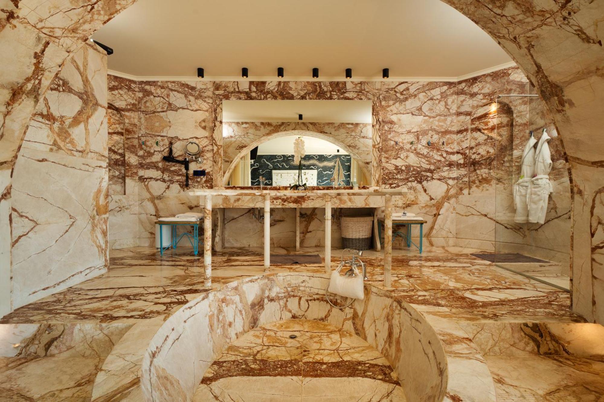 Agalia Luxury Suites Koumpara Exterior photo