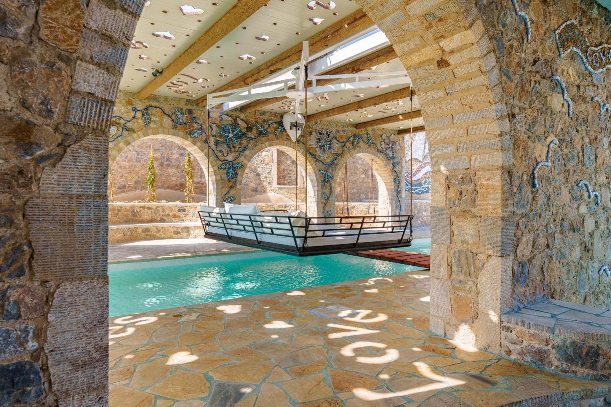 Agalia Luxury Suites Koumpara Exterior photo